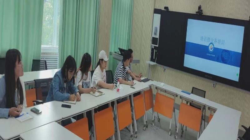 心理咨询师基础教材：如何选择适合自己的学习资源**